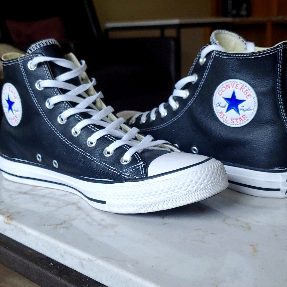 Converse All Star Leather Black High-Tops 11.5mens